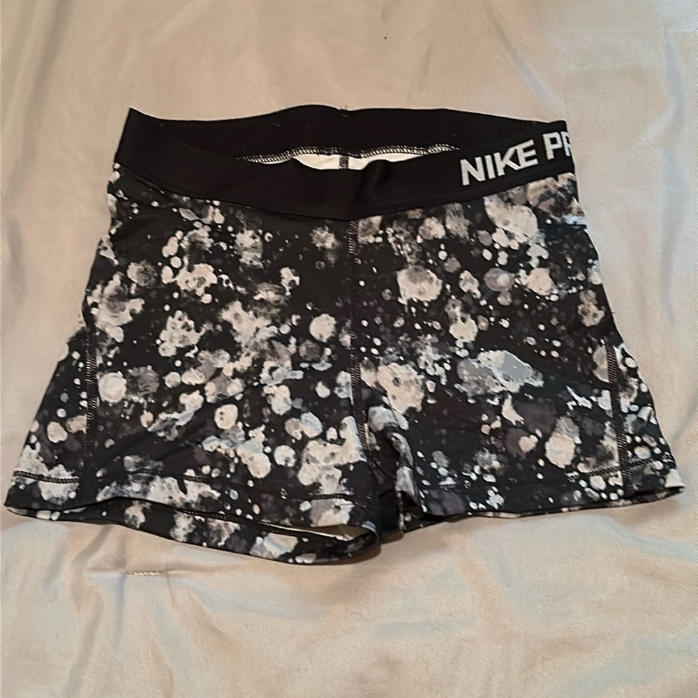 Nike Black and White Women's Shorts